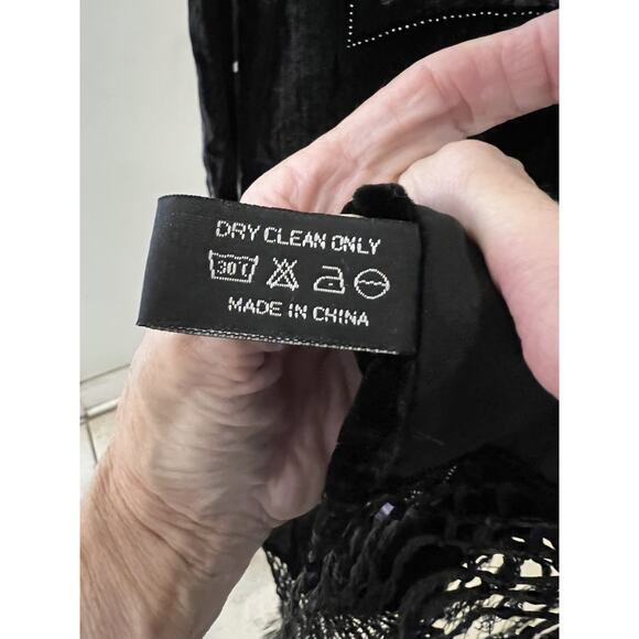 Managrove & NY Black Velvet Beaded Fringed Rectangle Scarf 20x86 - Picture 5 of 7